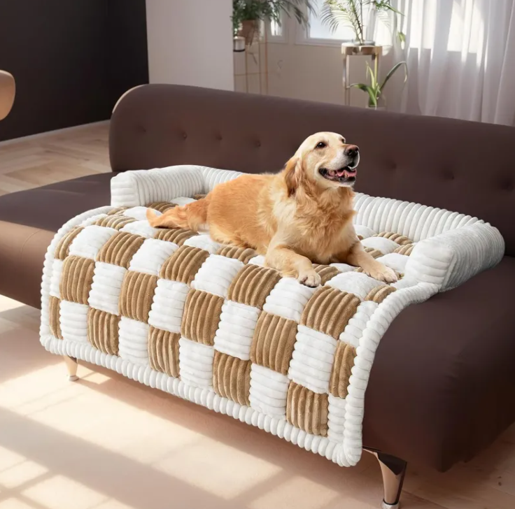 Plush Comfort Pet Bed